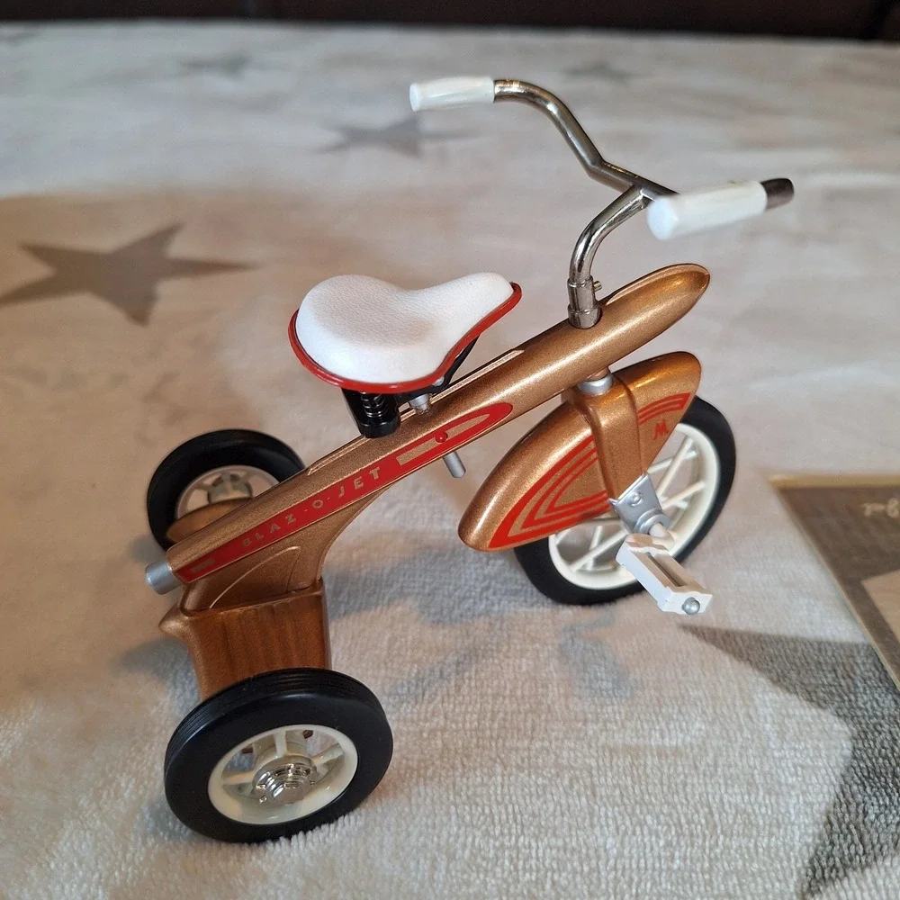 NEW‎ 1996 Hallmark Kiddie Car Classics Sidewalk Cruisers 1960 Murray Blaz-O-Jet